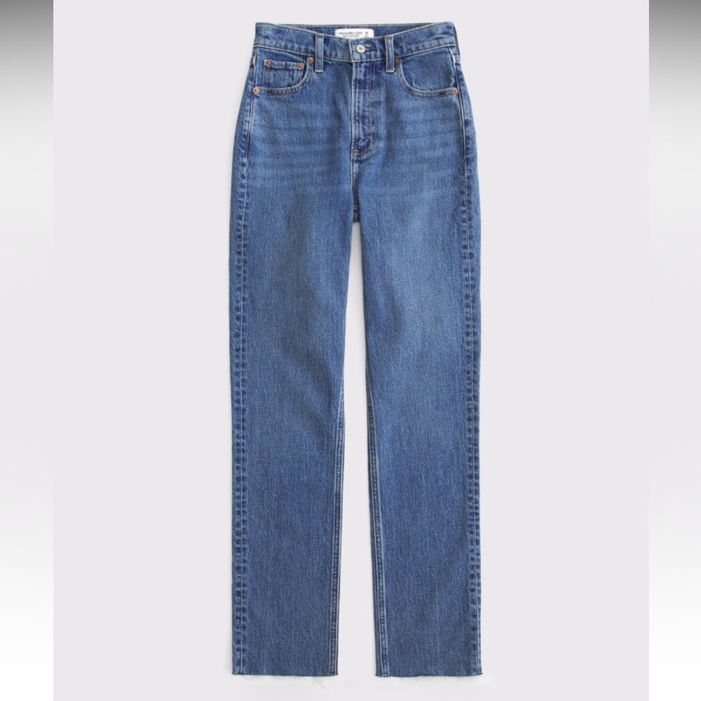 A&F Curve Love Ultra High Rise Straight Jean